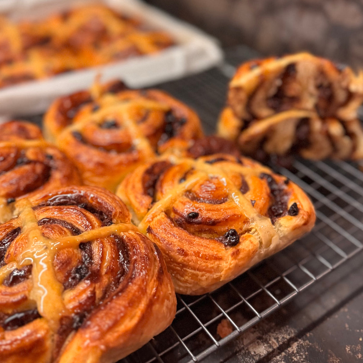 Hot Croissant Bun Roulade (4 buns)